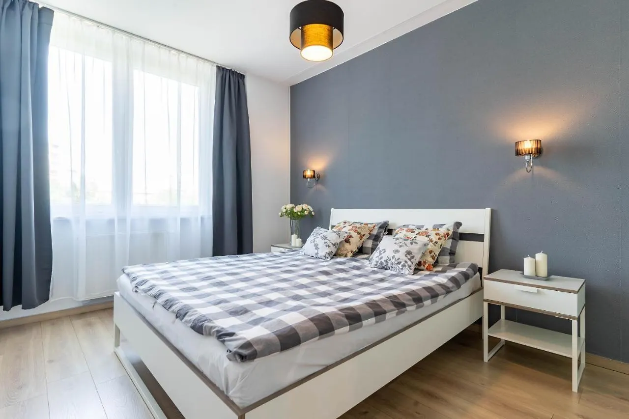 Wrocapartments Starcenter - Parking Free Wroclaw Apartment