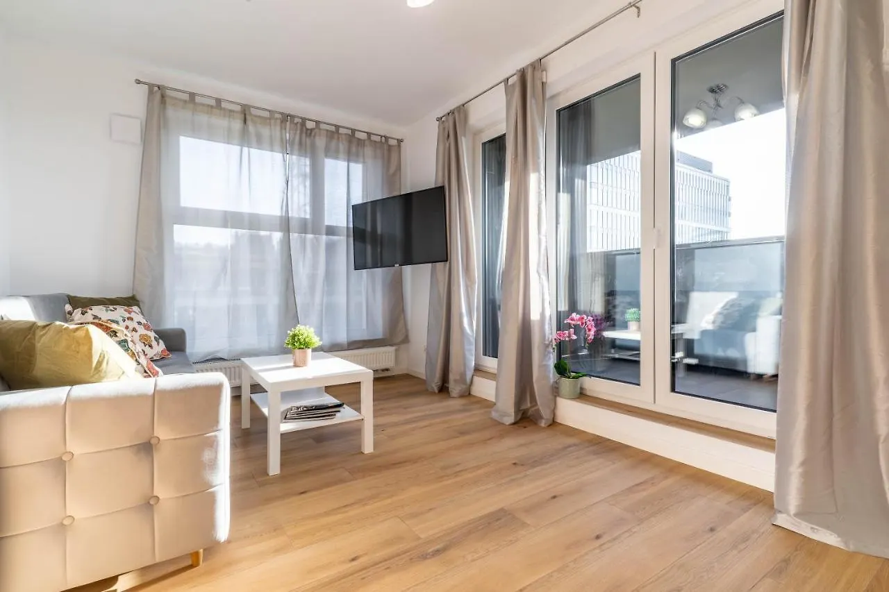 Wrocapartments Starcenter - Parking Free Wroclaw Apartment